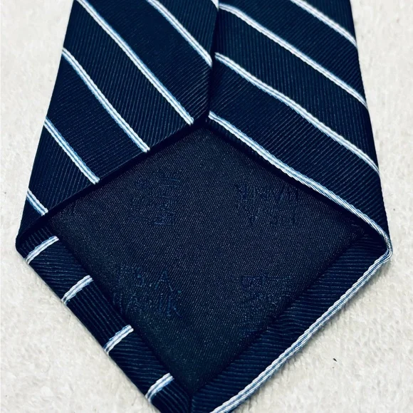 Jos. A. Bank Navy Tie with White Pinstripes - Picture 3 of 4